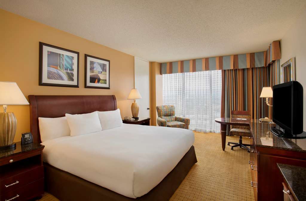 C. Baldwin, Curio Collection By Hilton 4* Houston