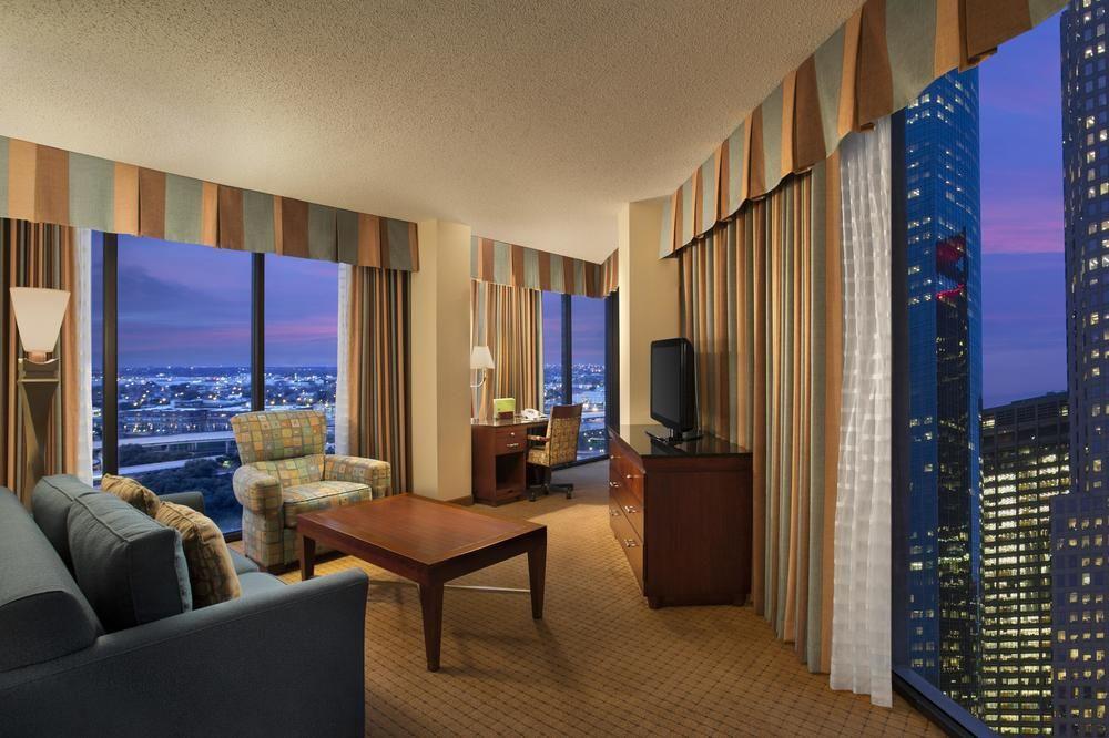 Hotel C. Baldwin, Curio Collection By Hilton